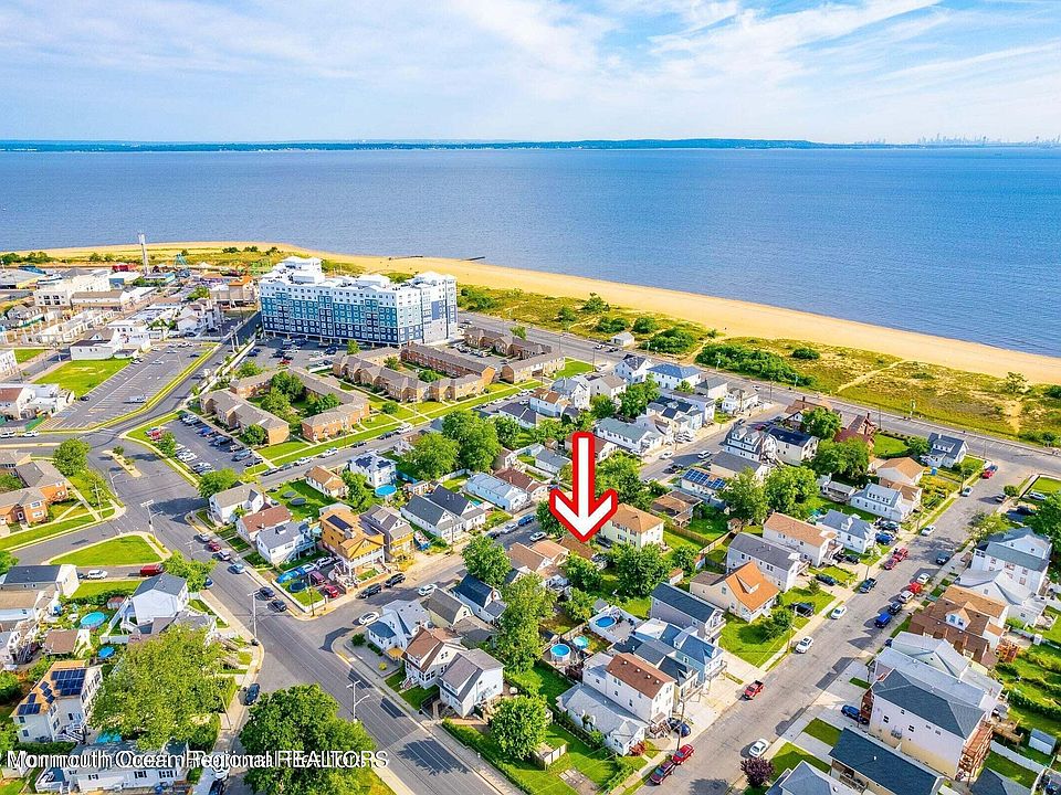 1st image of 30 Oceanview Avenue