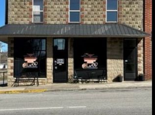 114 N Cross St, Albany, KY 42602