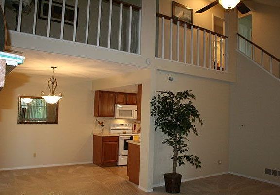 5th image of 7426 Prairie Lake Dr