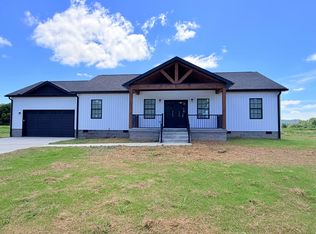 93 Stable Ln, Brodhead, KY 40409