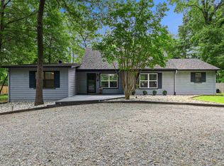 1073 S Lake Dr, Gladewater, TX 75647