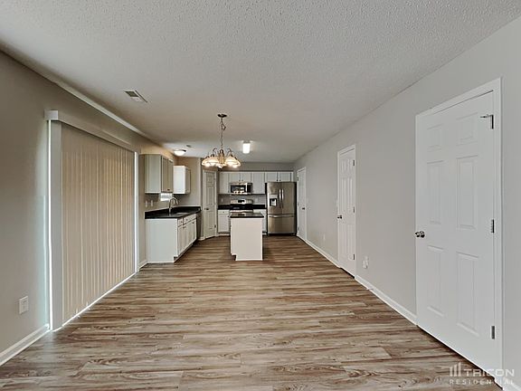 5th image of 1 Apsley Ct