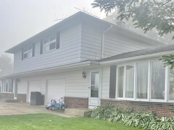 727 E Washington AVENUE #729, Cleveland, WI 53015