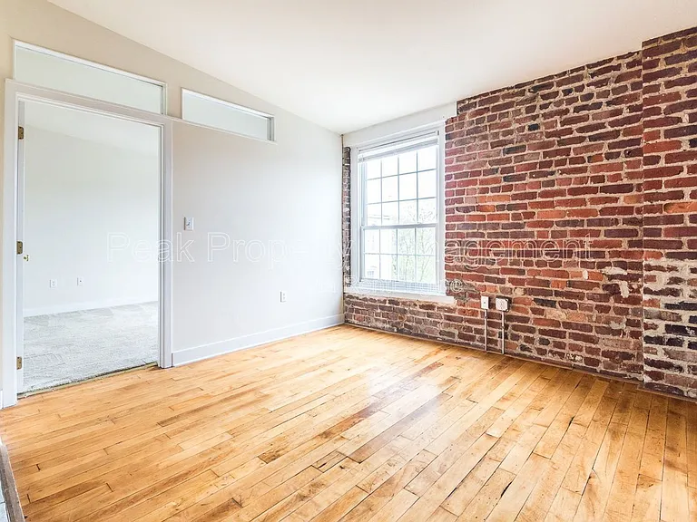 Poythress Apartments — Photo 78