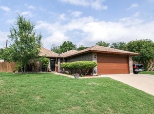 2899 Elsinor Dr, Fort Worth, TX 76116