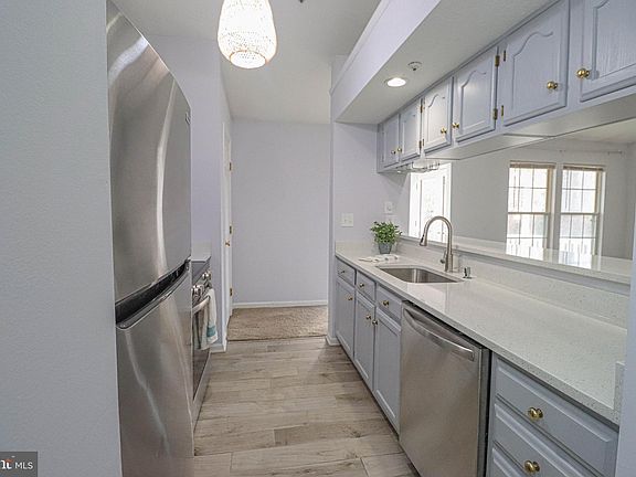 4th image of 644 Belle Dora Ct #L-12l