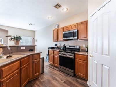 6433 Buck Jones Ave Unit 103, Sunrise Manor Town, NV, 89122