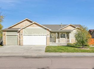 10737 Darneal Dr, Fountain, CO 80817