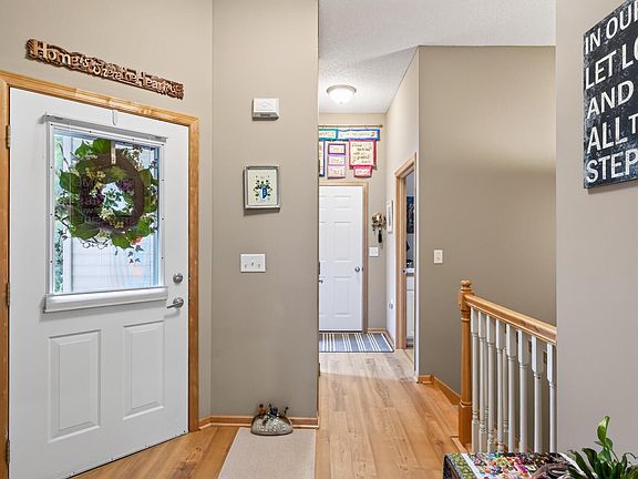 4th image of 8992 Quail Ct