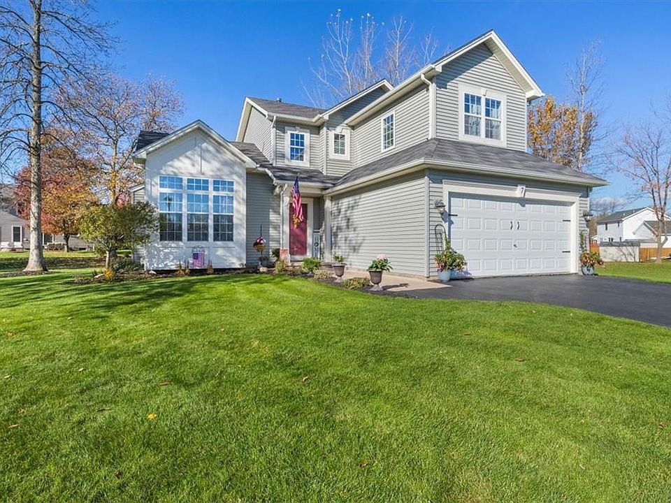 1st image of 7 Roman Cir
