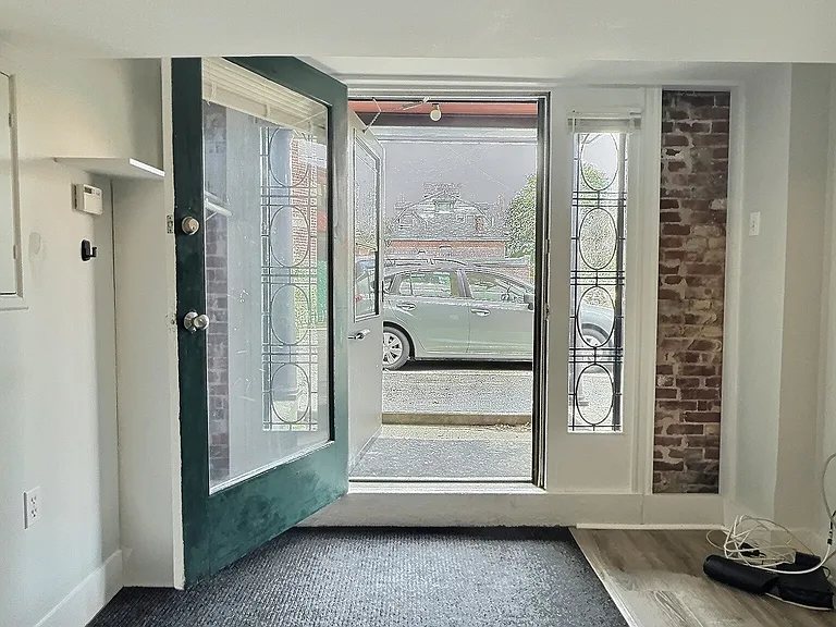 131 State St #1 — Photo 5