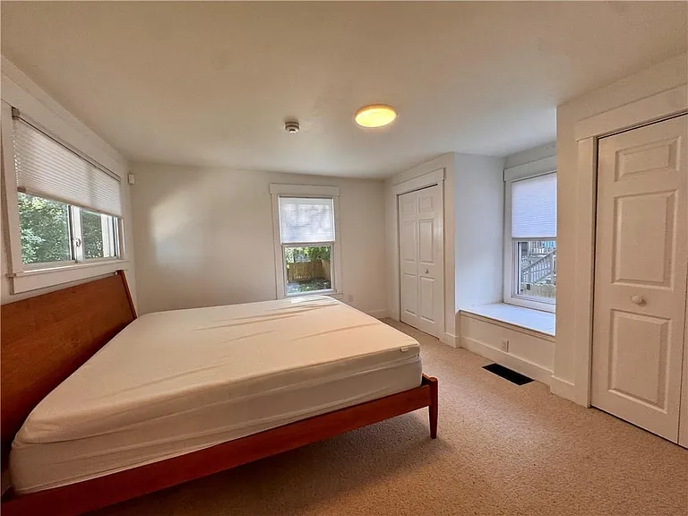 687 Brownwood Ave SE — Photo 13