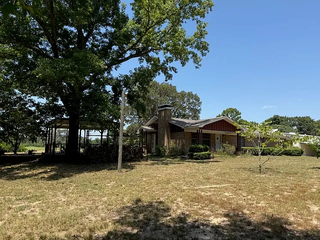 Building Photo - 27786 State Highway 19 N
