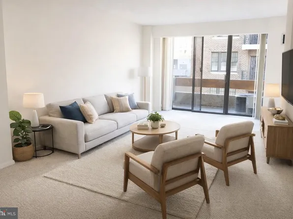 1326 Spruce St #42-703, Philadelphia, PA 19107