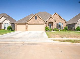 4927 Lantana Dr, Wichita Falls, TX 76310