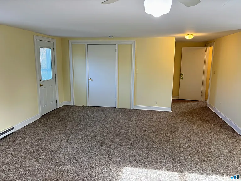 8-2 Lewis Ave — Photo 4