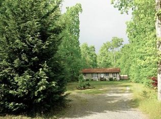 302 Sal Tom Creek Rd, Brevard, NC 28712