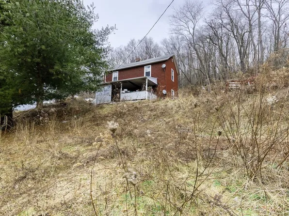 185 Smithton Rd, Garrett, PA 15542