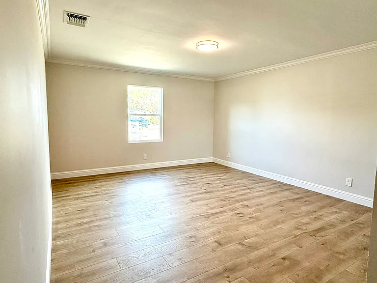 28351 Mace Blvd — Photo 20