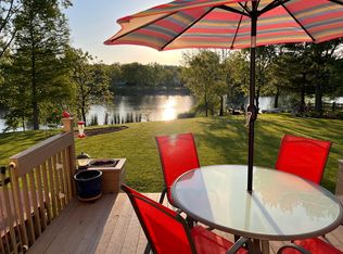 488 Springwood Lake Dr, Columbus, OH 43230