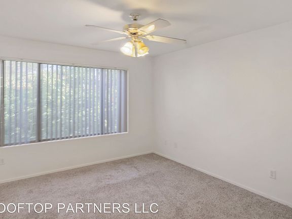 4th image of 3070 Casey Dr Unit 202