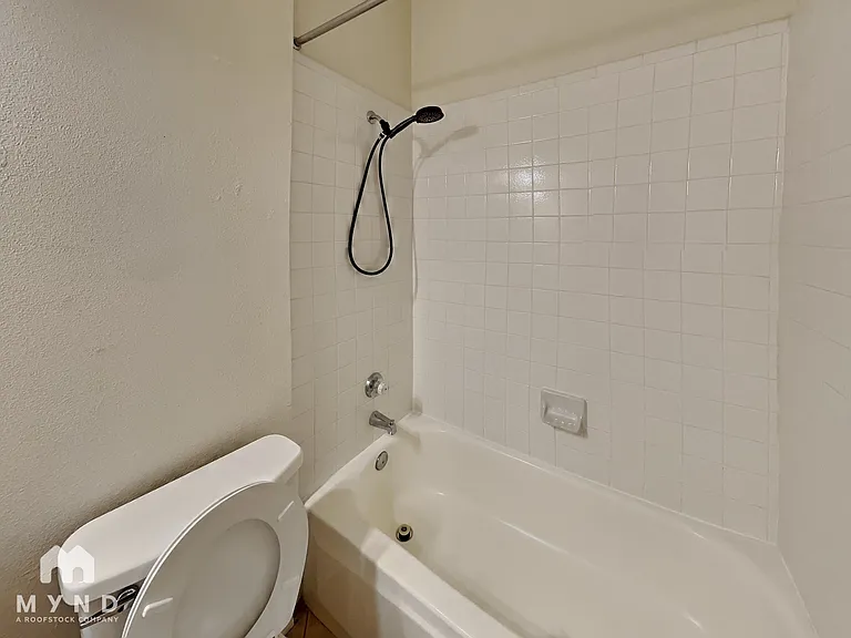 1257 Christopher Ln — Photo 17