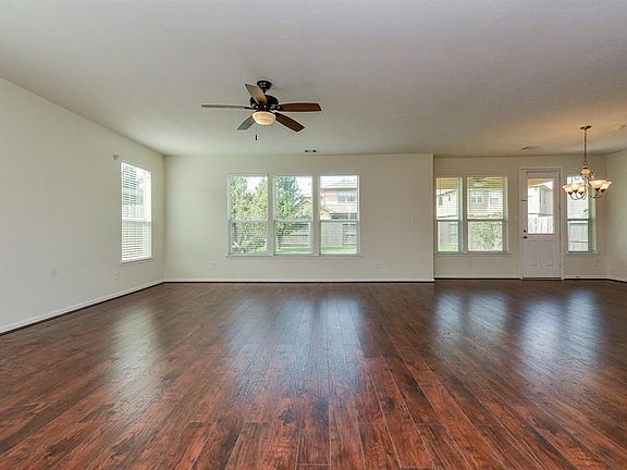 5th image of 15307 Keystone Bend Ln