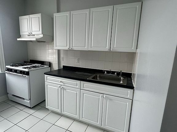 2nd image of 119 60th St APT 14