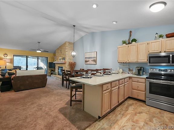 2nd image of 611 Lazy Days Rd #V9