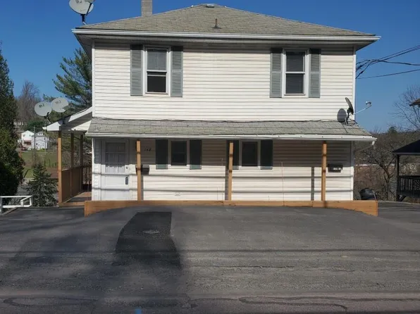 148 Main St, Dallas, PA 18612