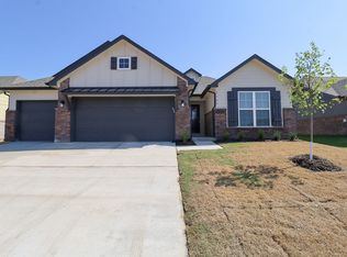 3109 S Redwood Pl, Broken Arrow, OK 74012