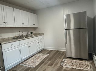 156 Garfield Ave #9, New London, CT 06320