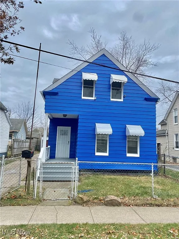 5827 Pilsen Ave photo 1