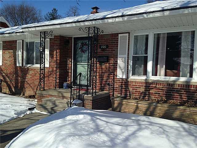 1st image of 800 Highland Dr