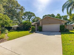 8512 10th Ave NW, Bradenton, FL 34209