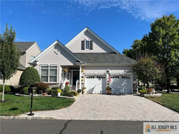 1 Pitcher Point, Somerset, NJ 08873