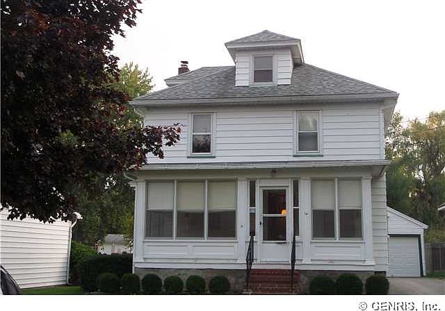 1st image of 14 E Union St