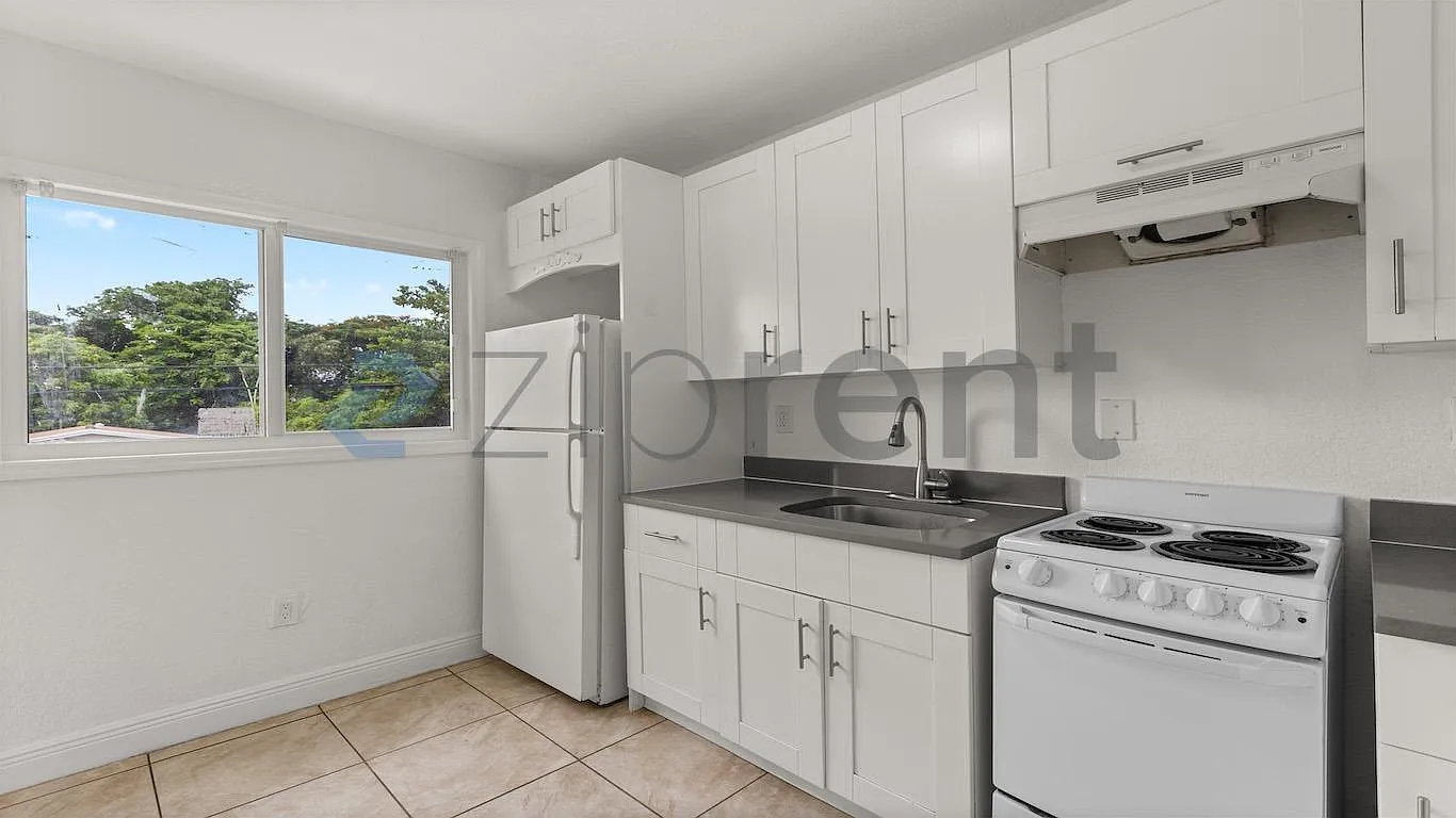 2 bed, 980 sqft, $1,900 — Photo 2