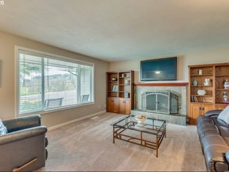 16650 NE Chehalem Dr — Photo 4