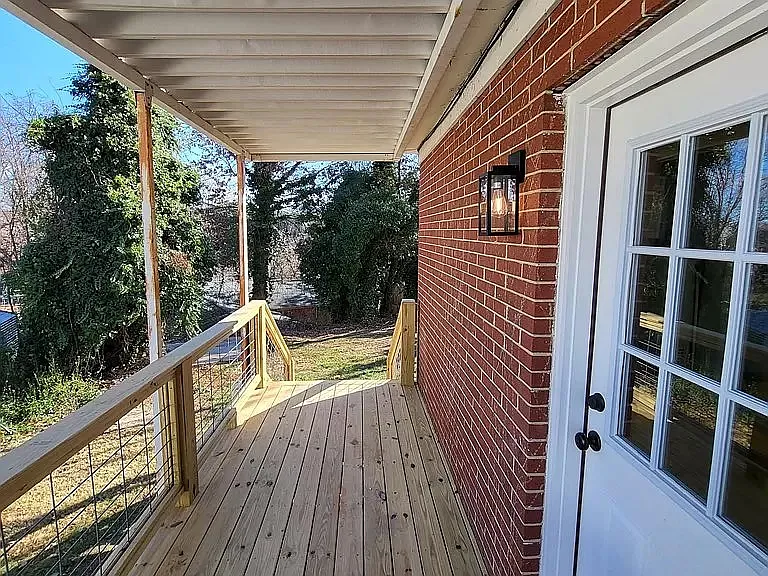 317 N Woodberry Ave — Photo 16