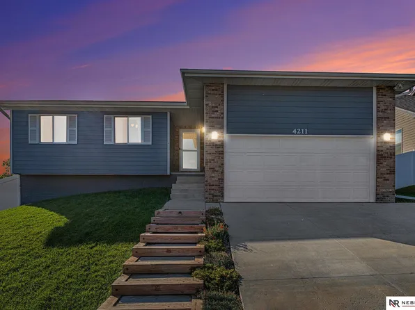 4211 W Ludwig Dr, Lincoln, NE 68528