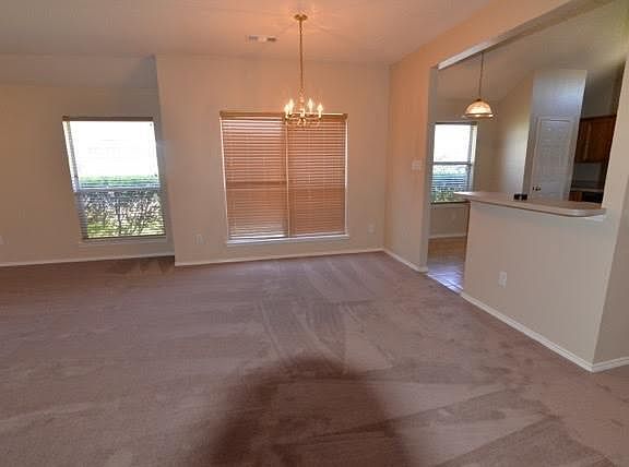 3rd image of 1503 Parrot Ct