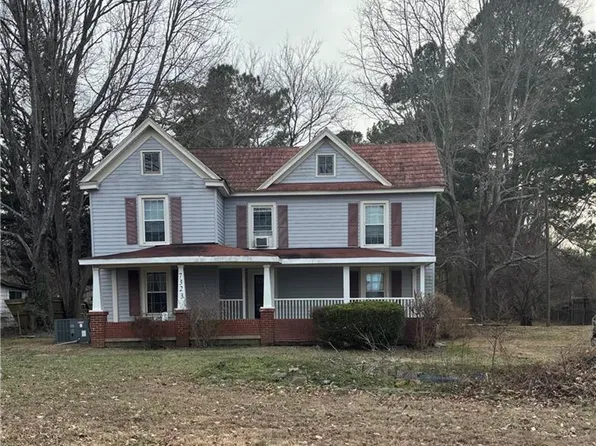 7323 Shadyside Dr, Summerfield, NC 27358