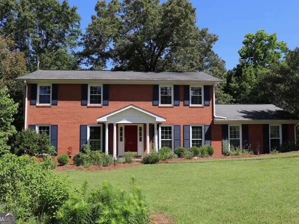 3035 Ashby Dr, Macon, GA 31204