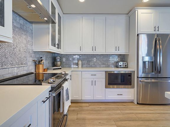 5th image of 6818 E Paradise Ln