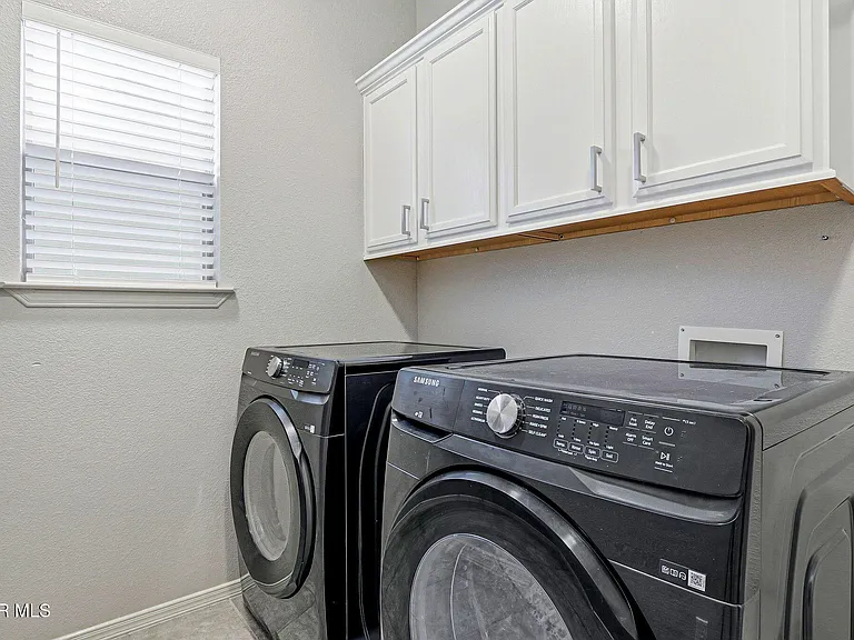 7120 Falling Leaf Cir — Photo 25