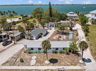 784 S McCall Rd, Englewood, FL 34223