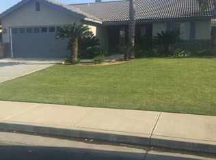 11119 New Forest Dr, Bakersfield, CA 93312