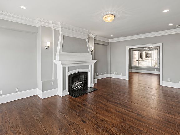 2nd image of 2150 Hyde St APT 2