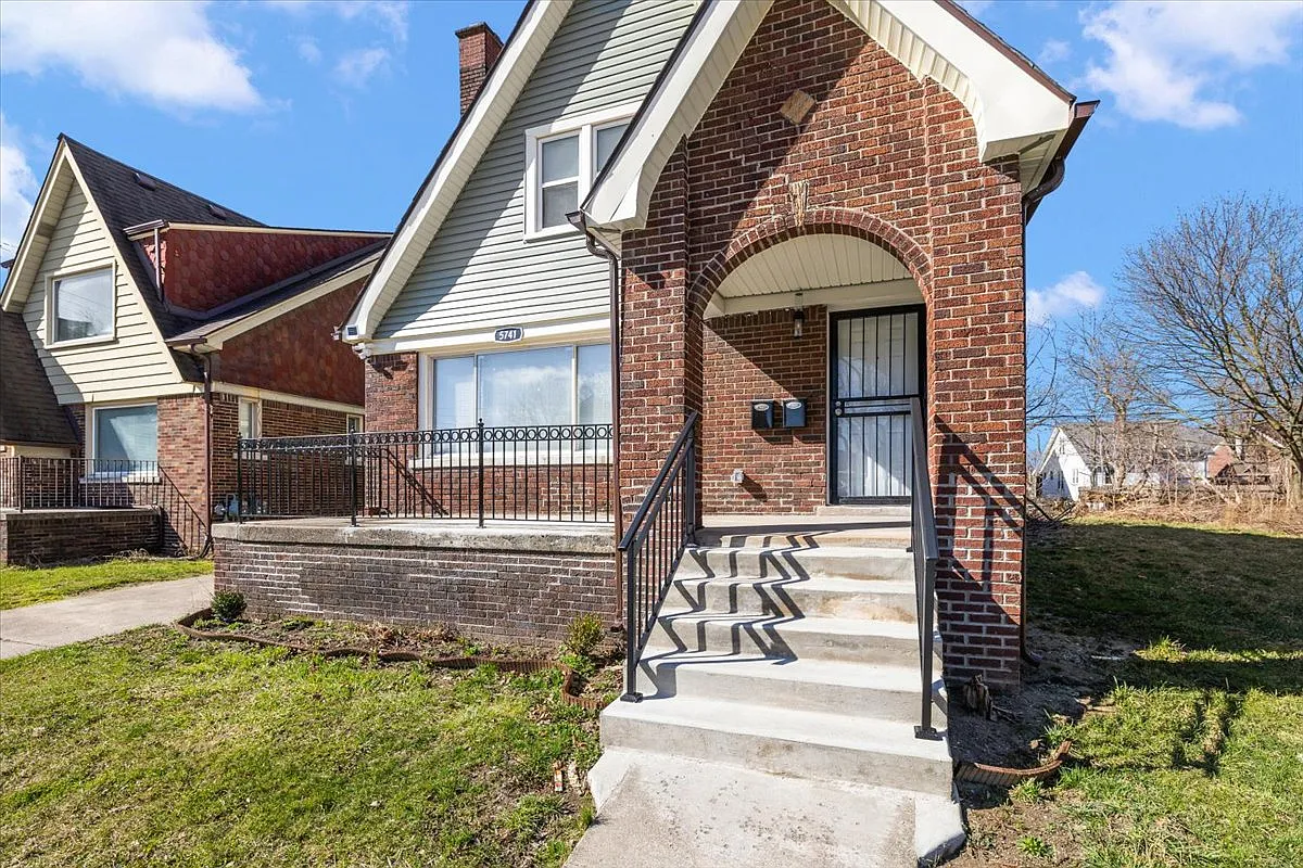 4 bed, 1000 sqft, $1,400 — Photo 4